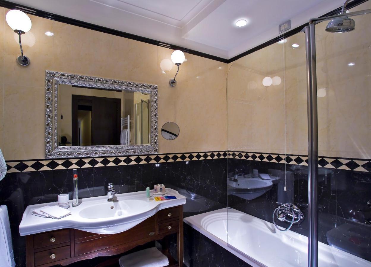 Hotel Mondial Roma