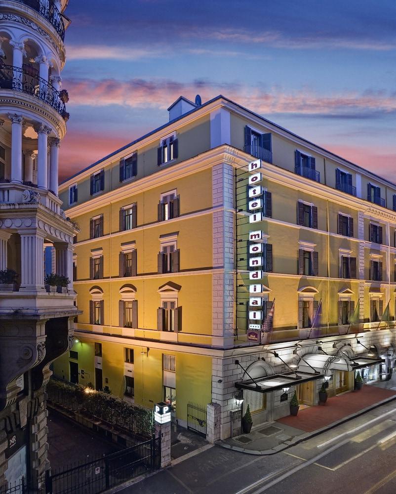 Mondial Hotel 4*