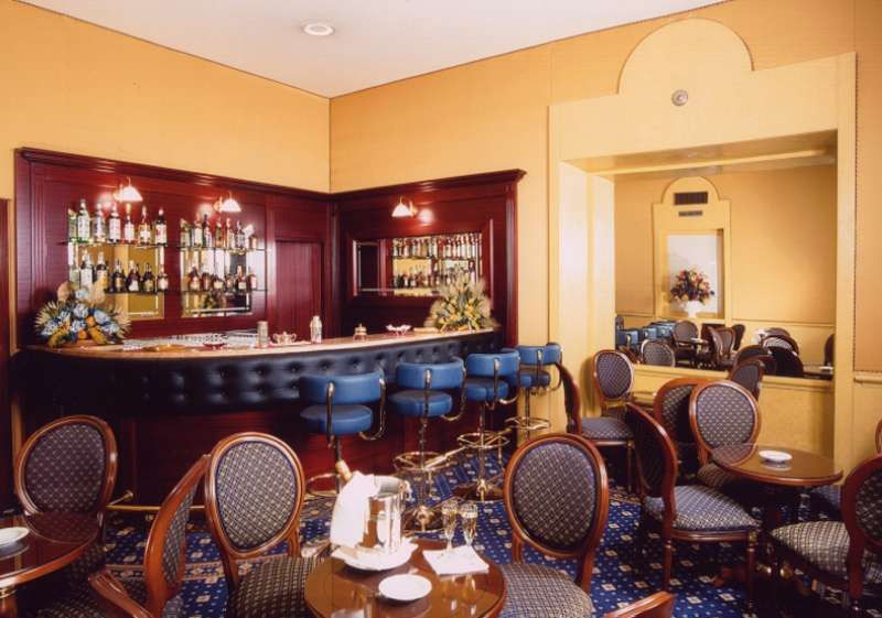 Hotel Mondial 4*