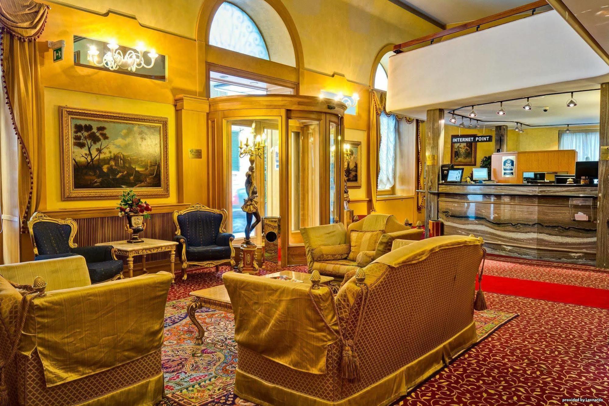 Hotel Mondial 4*