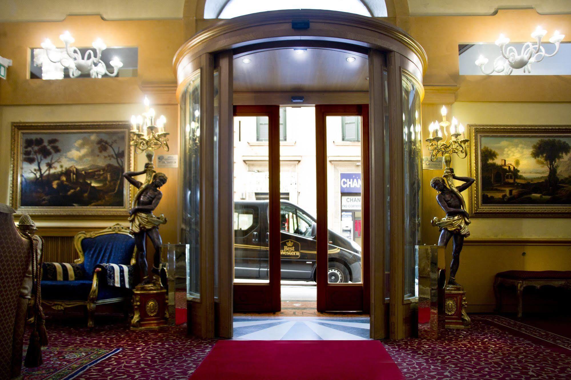 Hotel Mondial 4*